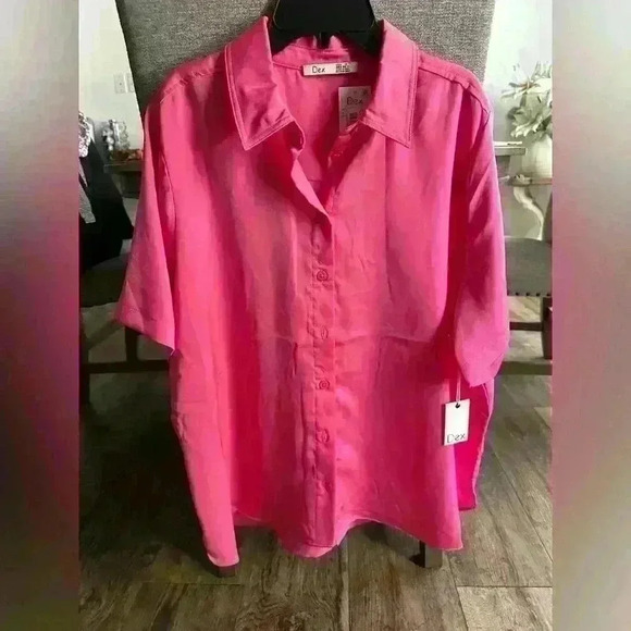 Sz 1X DEX Women’s Plus Size Short Sleeve Button Down NWT 100% Polyester - Picture 1 of 4